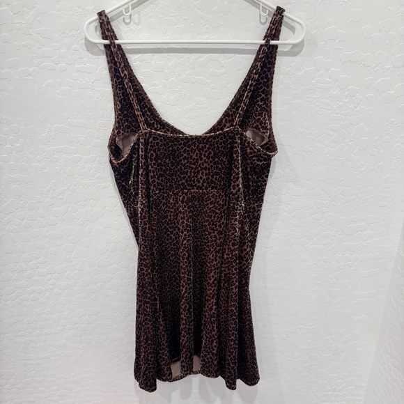 Victoria's Secret Leopard Print Velvet Nightgown Womens Medium Brown Whimsigoth - Picture 5 of 7